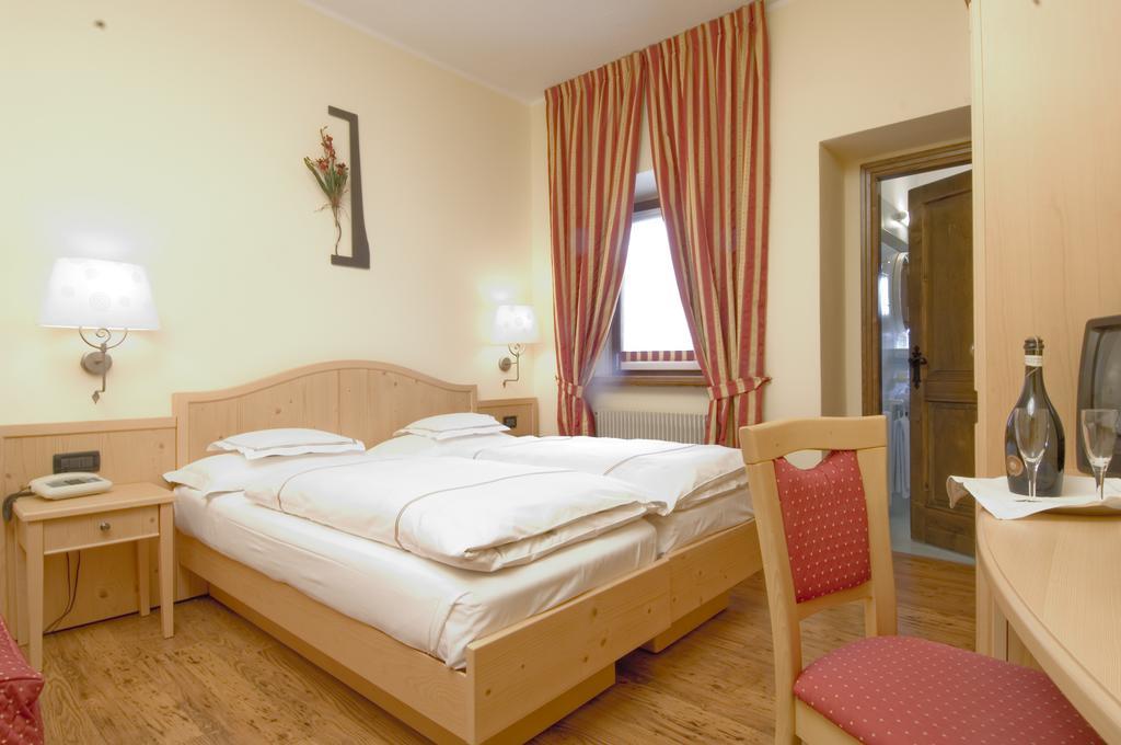 Hotel Del Bosco Лівіньо Екстер'єр фото