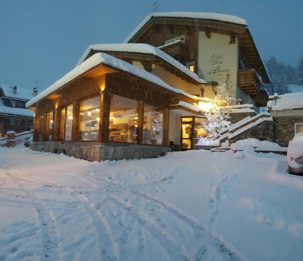 Hotel Del Bosco Лівіньо Екстер'єр фото